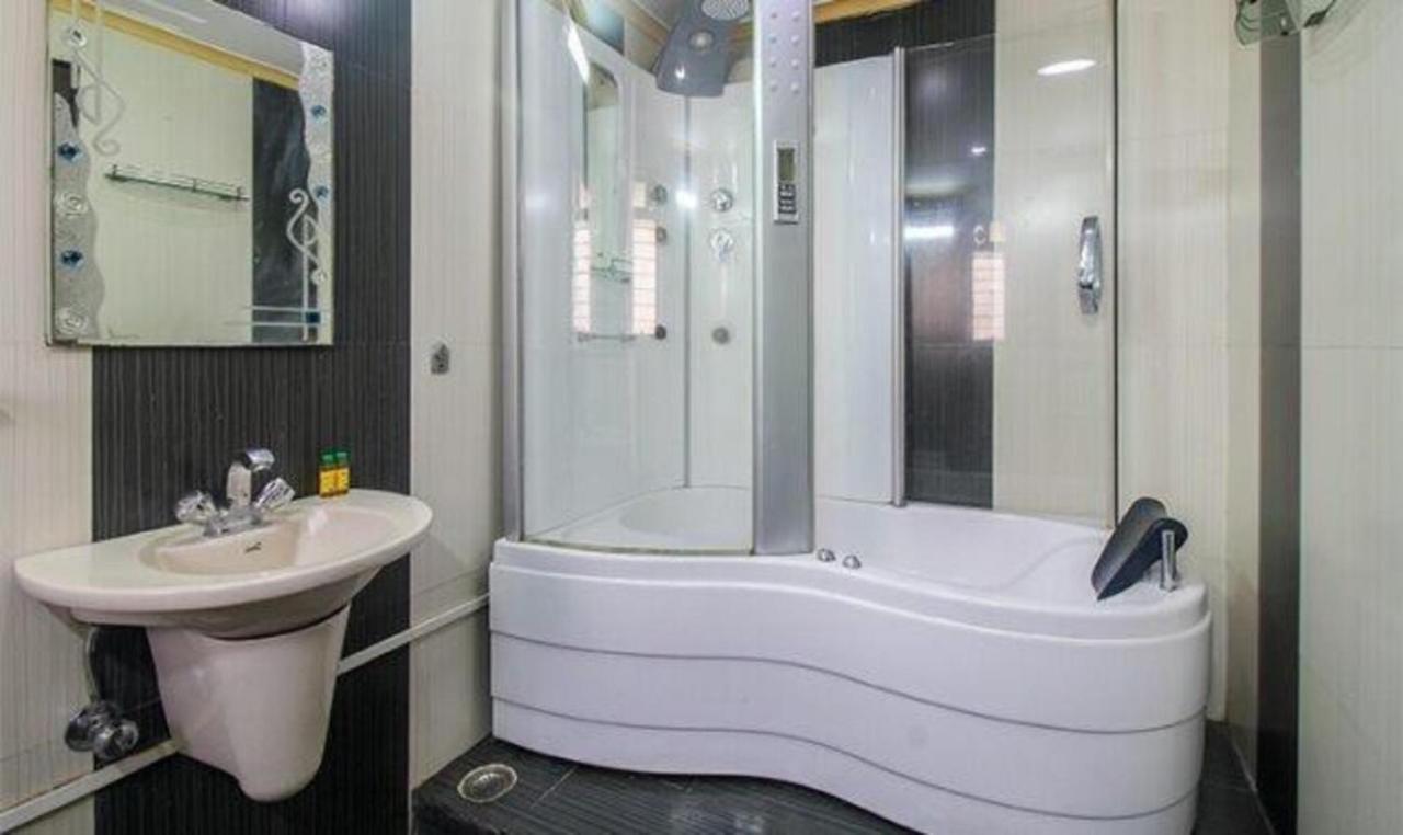 מלון מומביי Fabexpress Panchvati Residency מראה חיצוני תמונה